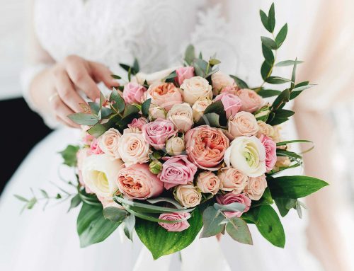 7 ways to preserve your floral wedding bouquet